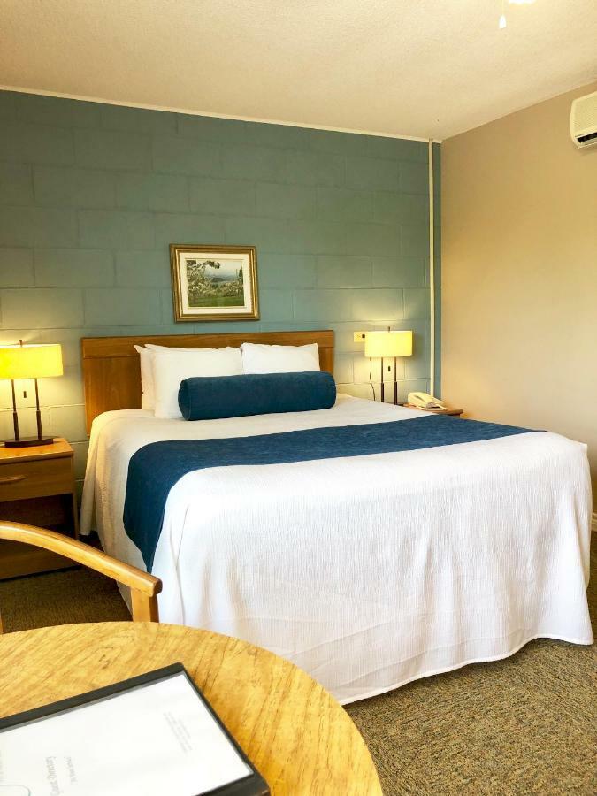 Evangeline Inn & Motel Grand pré Eksteriør billede